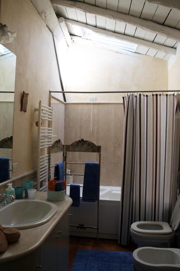 L'Oleandro Sul Lago D'Iseo B&B 苏尔扎诺 外观 照片